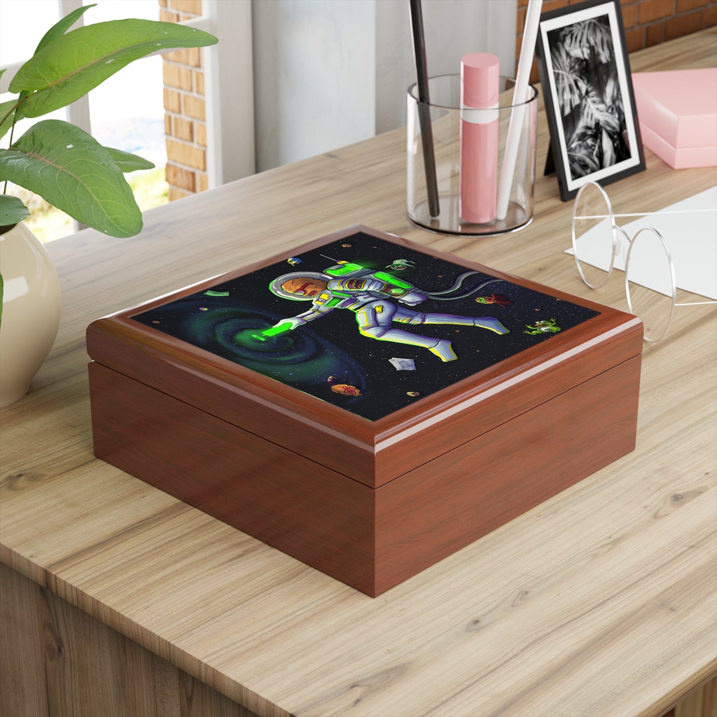 Degen Astronaut Jewelry Box